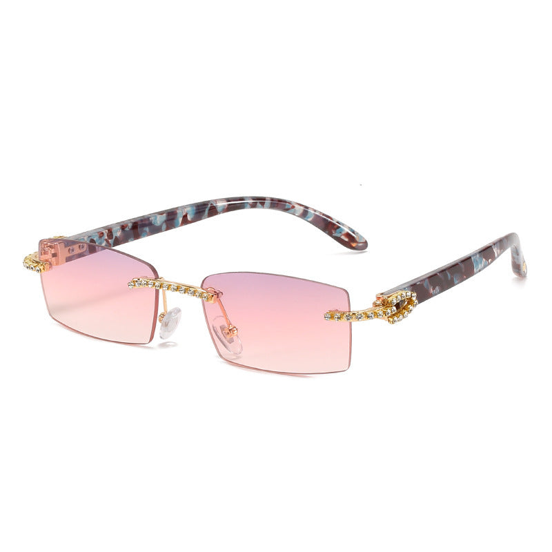 Trendy Diamond-cut Square Glasses