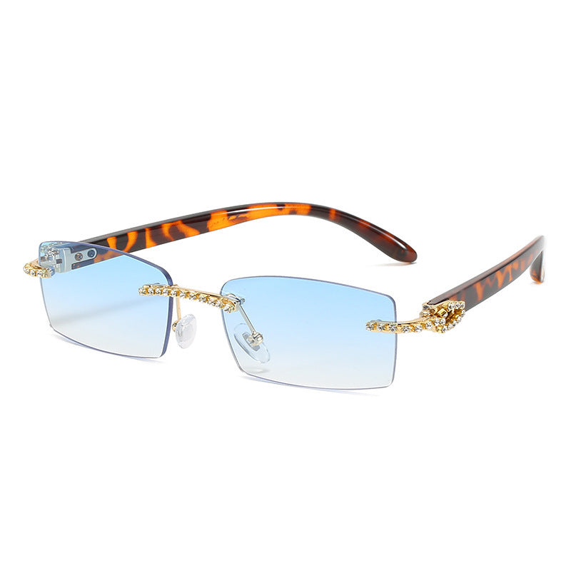 Trendy Diamond-cut Square Glasses